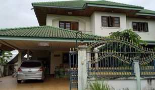 Nai Mueang, Surin တွင် 4 အိပ်ခန်းများ အိမ် ရောင်းရန်အတွက်