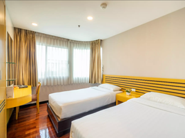 3 Schlafzimmer Appartement zu vermieten im AP Suites Sukhumvit 33, Khlong Tan Nuea, Watthana