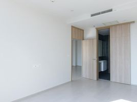 2 Schlafzimmer Appartement zu verkaufen im Noble Ploenchit, Lumphini