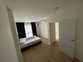 4 Bedroom Townhouse for rent at Y Residence Sukhumvit 113, Samrong Nuea