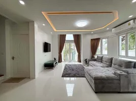 3 спален Дом в аренду в Supicha Sino Kohkaew 8, Ko Kaeo