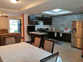 3 Bedroom Villa for sale at Santa Ana, Santa Ana