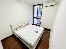 1 спален Кондо в аренду в Ideo Sathorn-Taksin, Bang Lamphu Lang, Кхлонг Сан