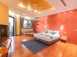 4 Bedroom House for sale in Patong Beach, Patong, Patong