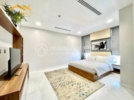 2 Schlafzimmer Appartement zu vermieten im 2Bedrooms Service Apartment In BKK2, Boeng Keng Kang Ti Muoy, Chamkar Mon
