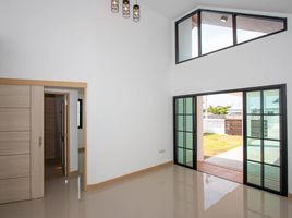 3 Bedroom Villa for sale in Don Kaeo, Saraphi, Don Kaeo