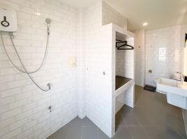 62 Bedroom Hotel for sale in Mueang Chiang Mai, Chiang Mai, Si Phum, Mueang Chiang Mai