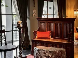 3 Schlafzimmer Wohnung zu verkaufen im T.P.J. Condo, Khlong Tan Nuea, Watthana, Bangkok, Thailand