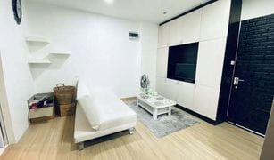 1 Bedroom Condo for sale in Khlong Chaokhun Sing, Bangkok Happy Condo Ladprao 101