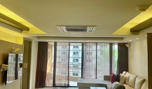 3 Bedrooms Condo for sale in Khlong Tan, Bangkok Mahogany Tower