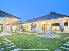 6 Bedroom Villa for sale in Pattaya, Nong Prue, Pattaya