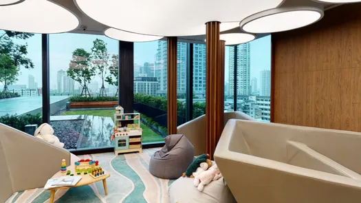 图片 3 of the Indoor Kinderbereich at The Esse Sukhumvit 36