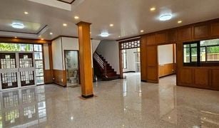 曼谷 Khlong Chaokhun Sing 6 卧室 屋 售 