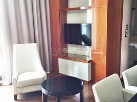 2 Schlafzimmer Wohnung zu vermieten im The Address Sukhumvit 28, Khlong Tan