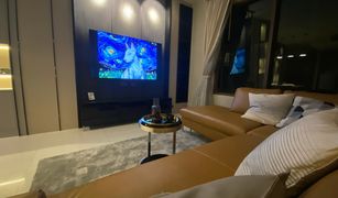 1 Bedroom Condo for sale in Khlong Tan, Bangkok The Emporio Place