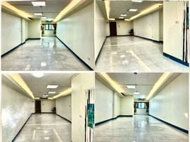 50 ตรม. Office for rent at ITF Silom Palace, สุริยวงศ์