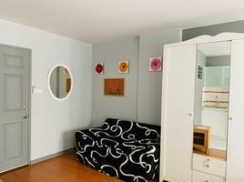 Studio Wohnung zu verkaufen im Lumpini Condo Town Bodindecha - Ramkhamhaeng, Phlapphla, Wang Thong Lang, Bangkok, Thailand