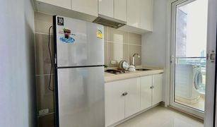 2 Bedrooms Condo for sale in Huai Khwang, Bangkok TC Green Rama 9