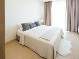 2 спален Кондо в аренду в Mattani Suites, Khlong Tan Nuea