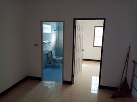 2 Schlafzimmer Reihenhaus zu verkaufen im Niraville Ekachai-Pojae, Bang Nam Chuet