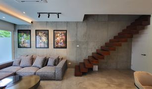 3 Bedrooms Villa for sale in Ratsada, Phuket 