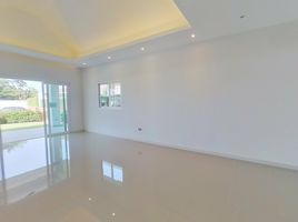 2 Bedroom Villa for sale at Smart House Village 3, Thap Tai