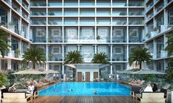 Фото 3 of the Communal Pool at Oasis 2