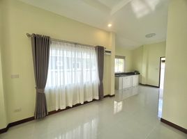 3 Schlafzimmer Haus zu verkaufen im Natthanan Village, Thap Tai, Hua Hin