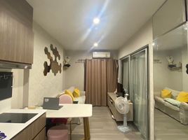 1 Schlafzimmer Wohnung zu verkaufen im The Parkland Charan - Pinklao, Bang Yi Khan, Bang Phlat