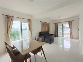 3 Bedroom House for rent at Chaiyapruk Srinakarin, Phraeksa