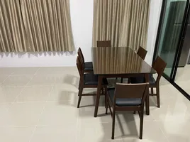 3 спален Таунхаус в аренду в Phuket Villa Airport, Sakhu
