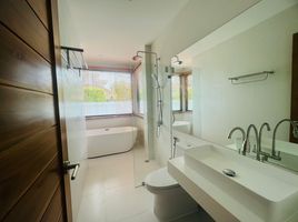 5 Schlafzimmer Villa zu verkaufen im World Club Land, Nong Khwai, Hang Dong