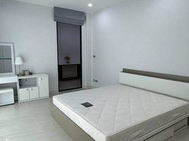 3 Schlafzimmer Reihenhaus zu vermieten im Baan Klang Muang CLASSE Sukhumvit 77, Suan Luang, Suan Luang, Bangkok