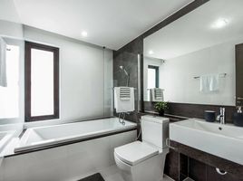 1 Bedroom Condo for rent at Avora 31, Bang Khae