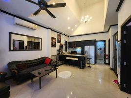 3 Schlafzimmer Villa zu vermieten in South Pattaya Beach, Nong Prue, 