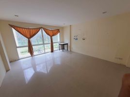 3 Bedroom Shophouse for sale in Rawai, Phuket Town, Rawai