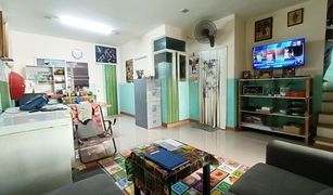 4 Schlafzimmern Reihenhaus zu verkaufen in Prawet, Bangkok Golden Town 2 Onnut-Pattanakarn