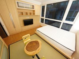 Studio Appartement zu vermieten im 15 Sukhumvit Residences, Khlong Toei Nuea