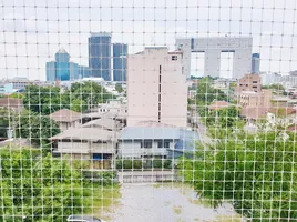 2 Bedroom Condo for sale at La Maison Phaholyothin 24, Chomphon