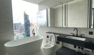 2 Schlafzimmern Wohnung zu verkaufen in Si Lom, Bangkok Tait Sathorn 12