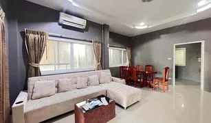 3 chambres Maison a vendre à Chalong, Phuket Suriyaporn Place