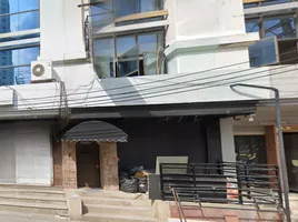 4 Bedroom Shophouse for sale in Bangkok, Khlong Tan Nuea, Watthana, Bangkok