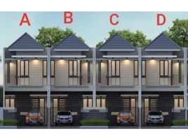 3 Schlafzimmer Haus zu verkaufen im Surabaya, Dukuhpakis