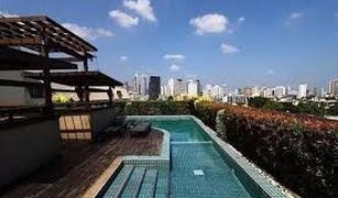 1 chambre Condominium a vendre à Phra Khanong Nuea, Bangkok Plus 67