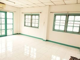 6 Schlafzimmer Haus zu vermieten im Country Park California 16, Khlong Khoi, Pak Kret, Nonthaburi