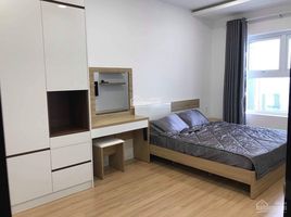 2 Schlafzimmer Appartement zu vermieten im Xi Grand Court, Ward 14, District 10