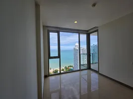 2 Bedroom Condo for sale at The Riviera Wongamat, Na Kluea, Pattaya