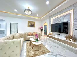 5 Schlafzimmer Villa zu verkaufen in Pattaya, Chon Buri, Nong Prue, Pattaya