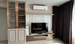 2 Bedrooms Condo for sale in Chomphon, Bangkok Life Ladprao