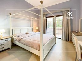 1 Bedroom Condo for sale at Qamar 10, Madinat Badr, Al Muhaisnah